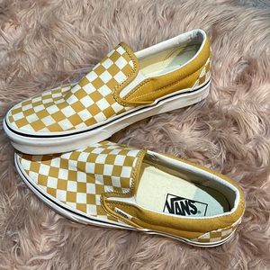 Never worn yellow checker low top vans